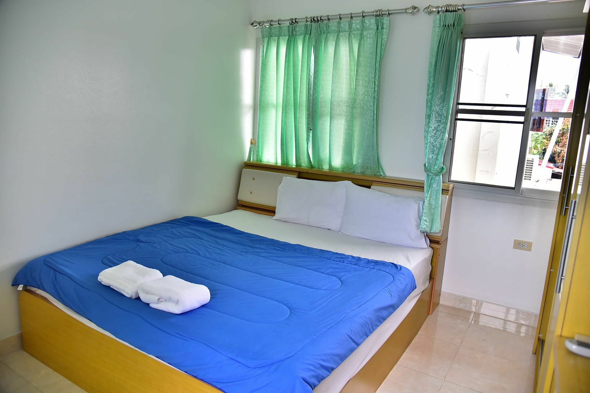 Sun Beach Guesthouse Prachuap Khiri Khan Dış mekan fotoğraf